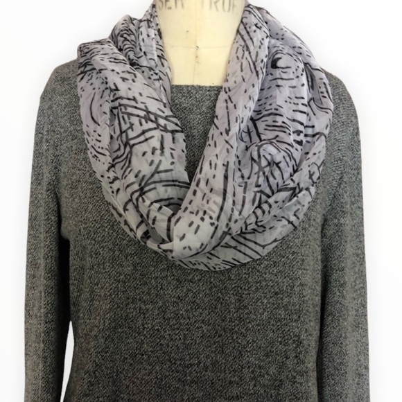 Scarf cut wood design - Picture 1 of 7